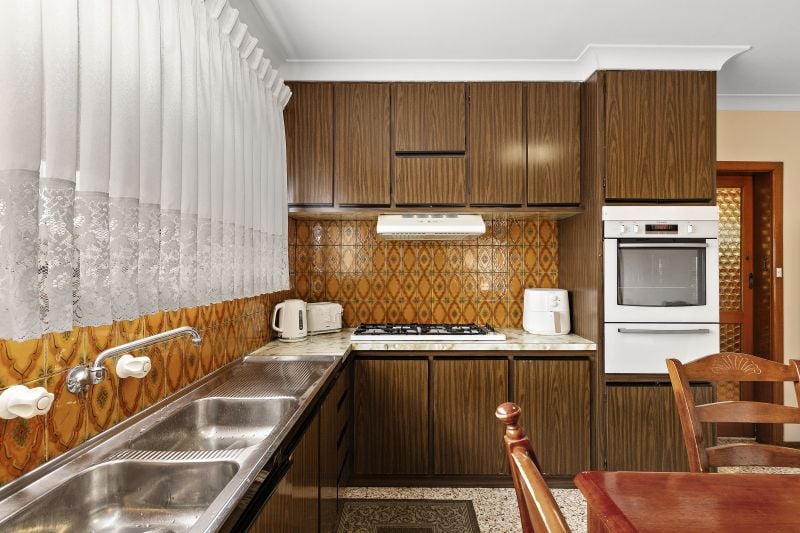 25 Bendigo Crescent, Thomastown