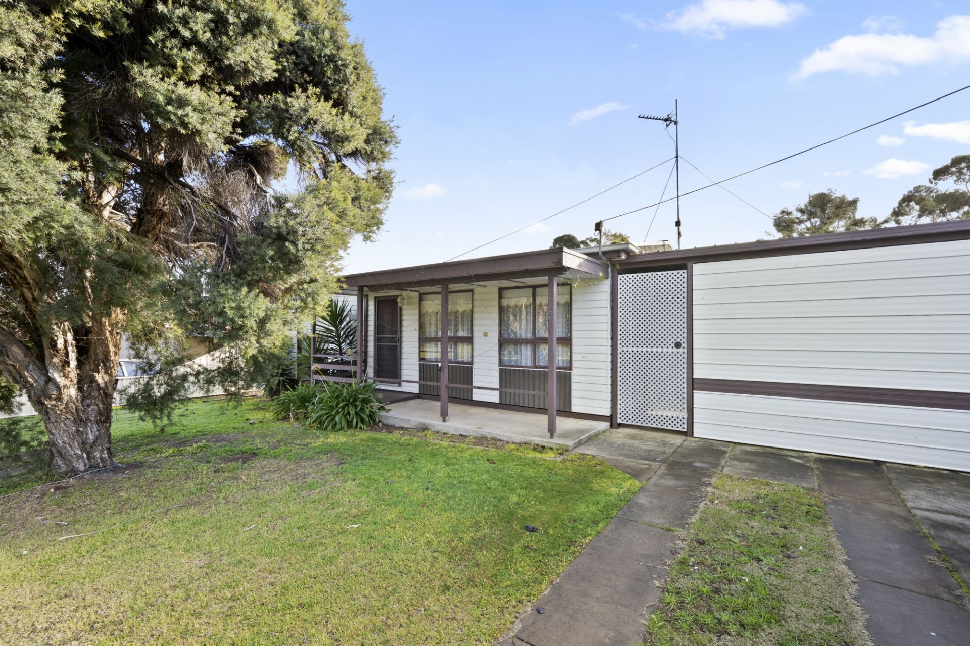 8 Holyrood Street, Maryborough - Thumbnail 3