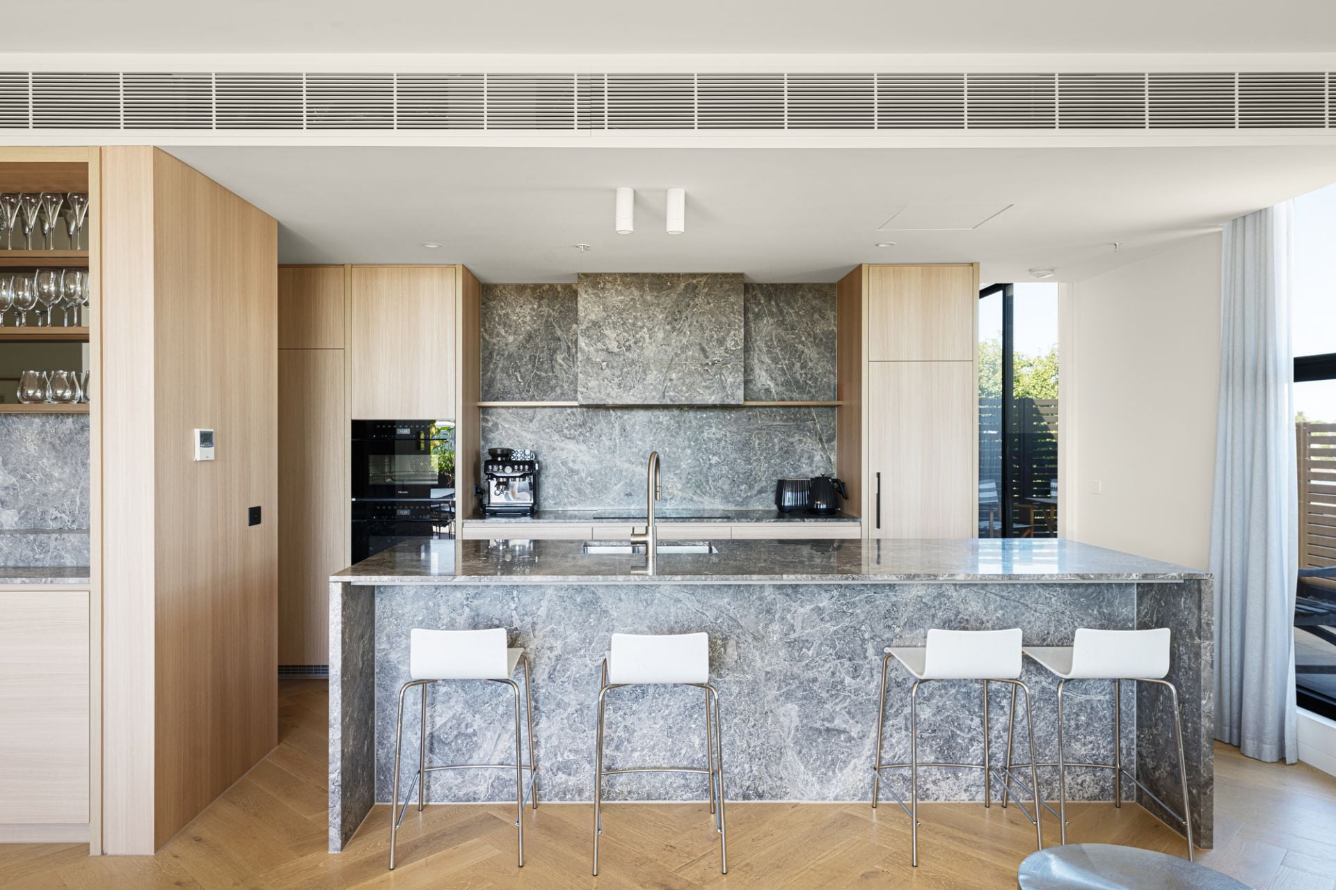 30 Rooding Street, Brighton, Brighton - Thumbnail 3