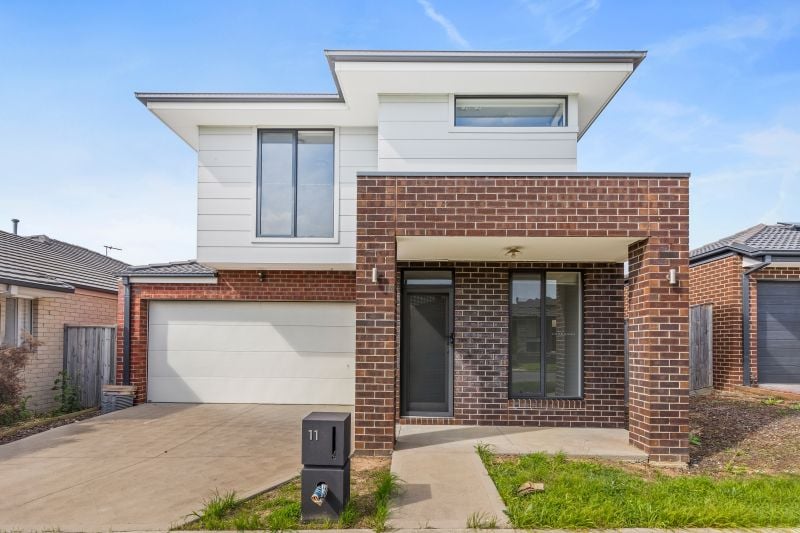11 Barkers Crescent, Mickleham