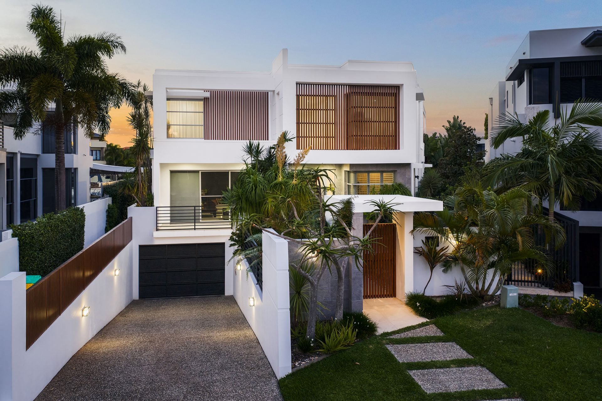 86 Royal Albert Crescent, Sovereign Islands QLD 4216, Sovereign Islands - Thumbnail 3
