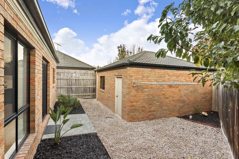 19 Vautier Place, South Morang