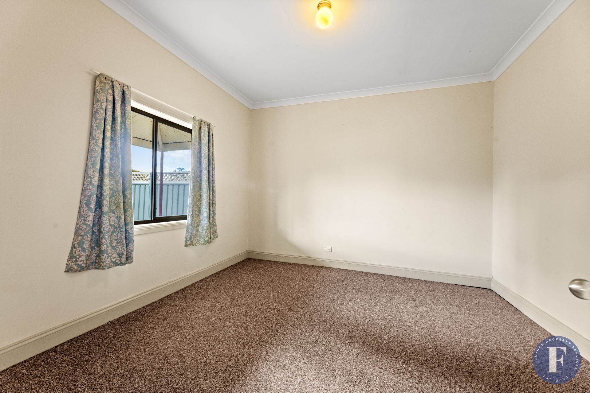 102 Thompson Street, Cootamundra NSW, Cootamundra - Thumbnail 5