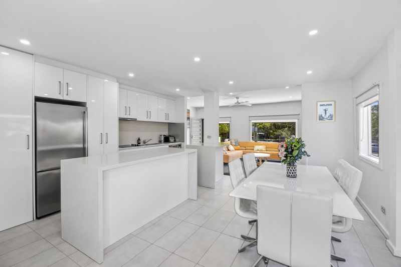 1/4 Noble Street Anglesea VIC, Anglesea - Thumbnail 3