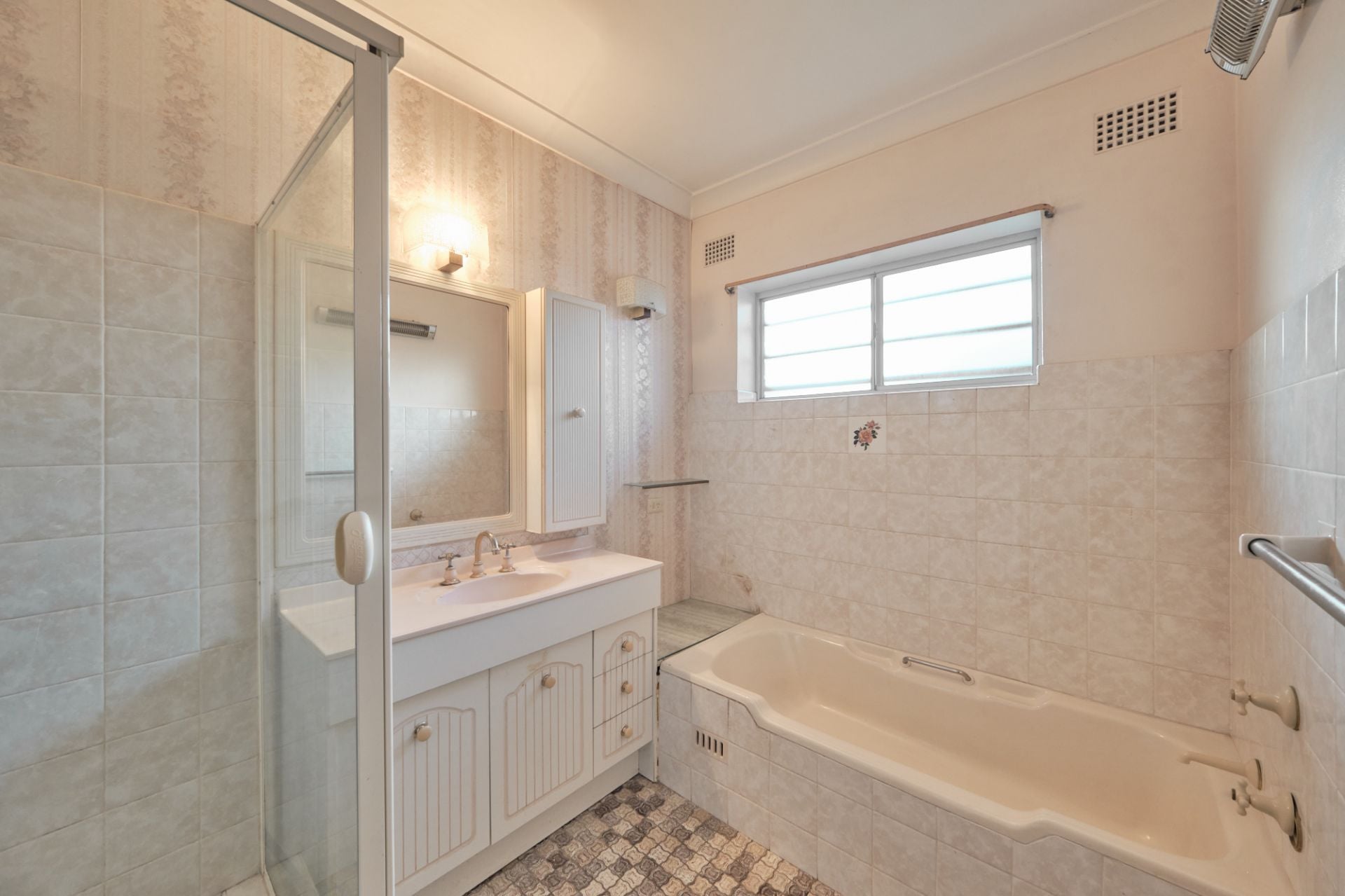 1A Eulabah Avenue, Earlwood, Earlwood - Thumbnail 6