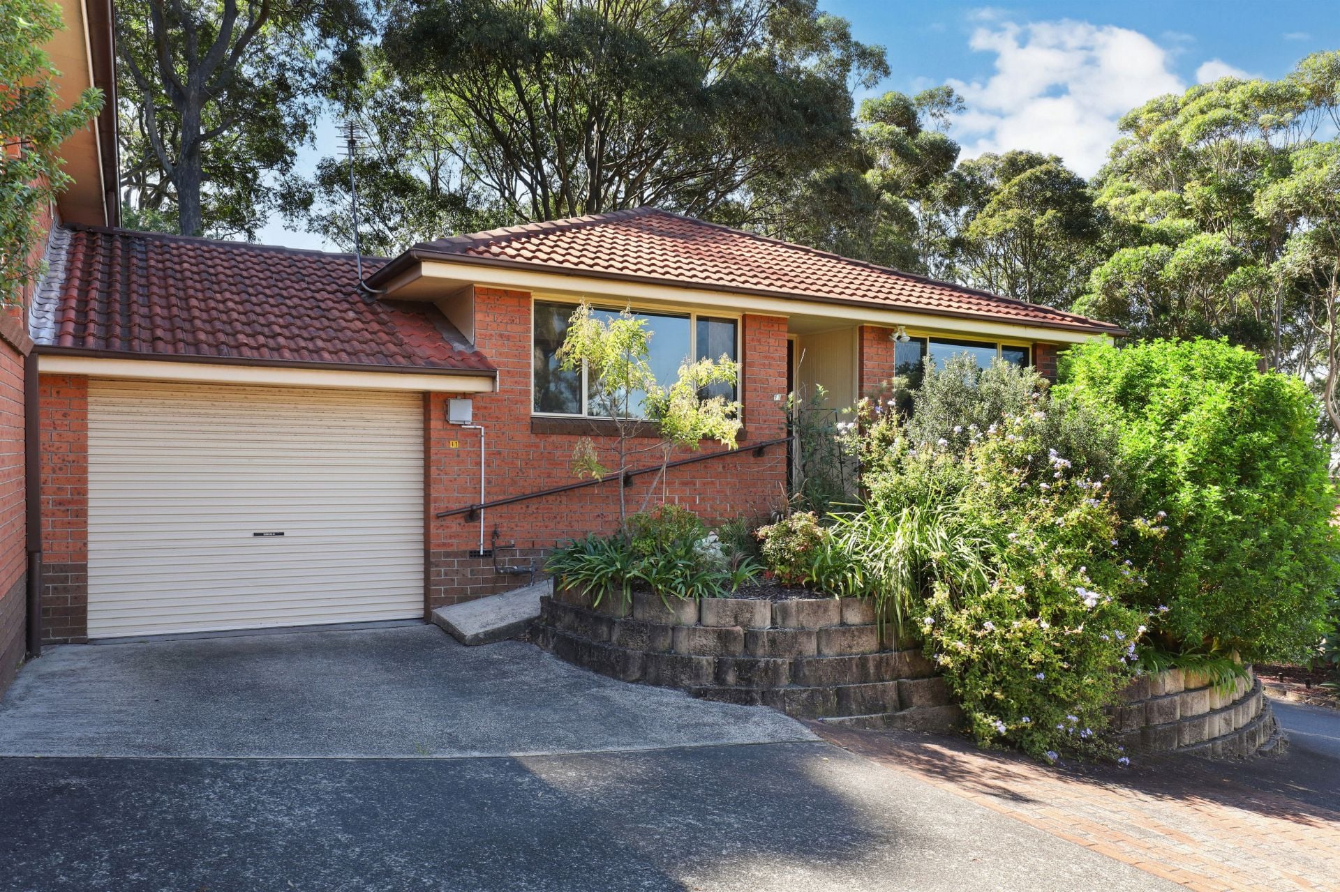 11/25 Robertson Street, Coniston, Coniston - Thumbnail 4