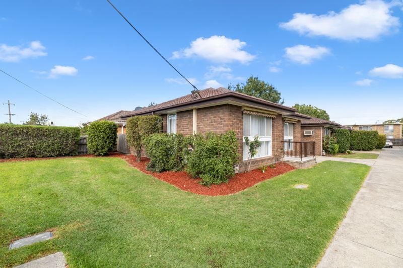 1/285 Greensborough Road, Watsonia