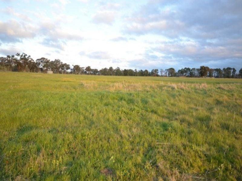 7/ Hamilton Way Lockwood South VIC, Lockwood South - Thumbnail 3