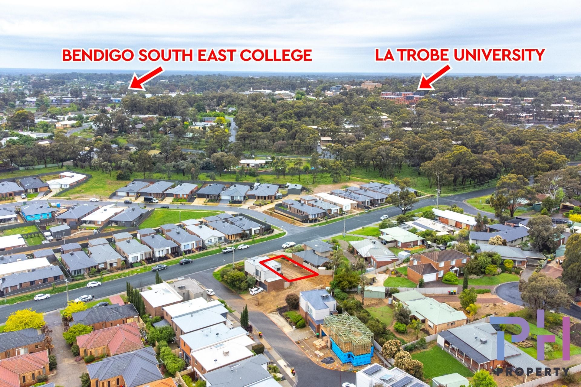10 Friswell Avenue Flora Hill VIC, Flora Hill - Image 1