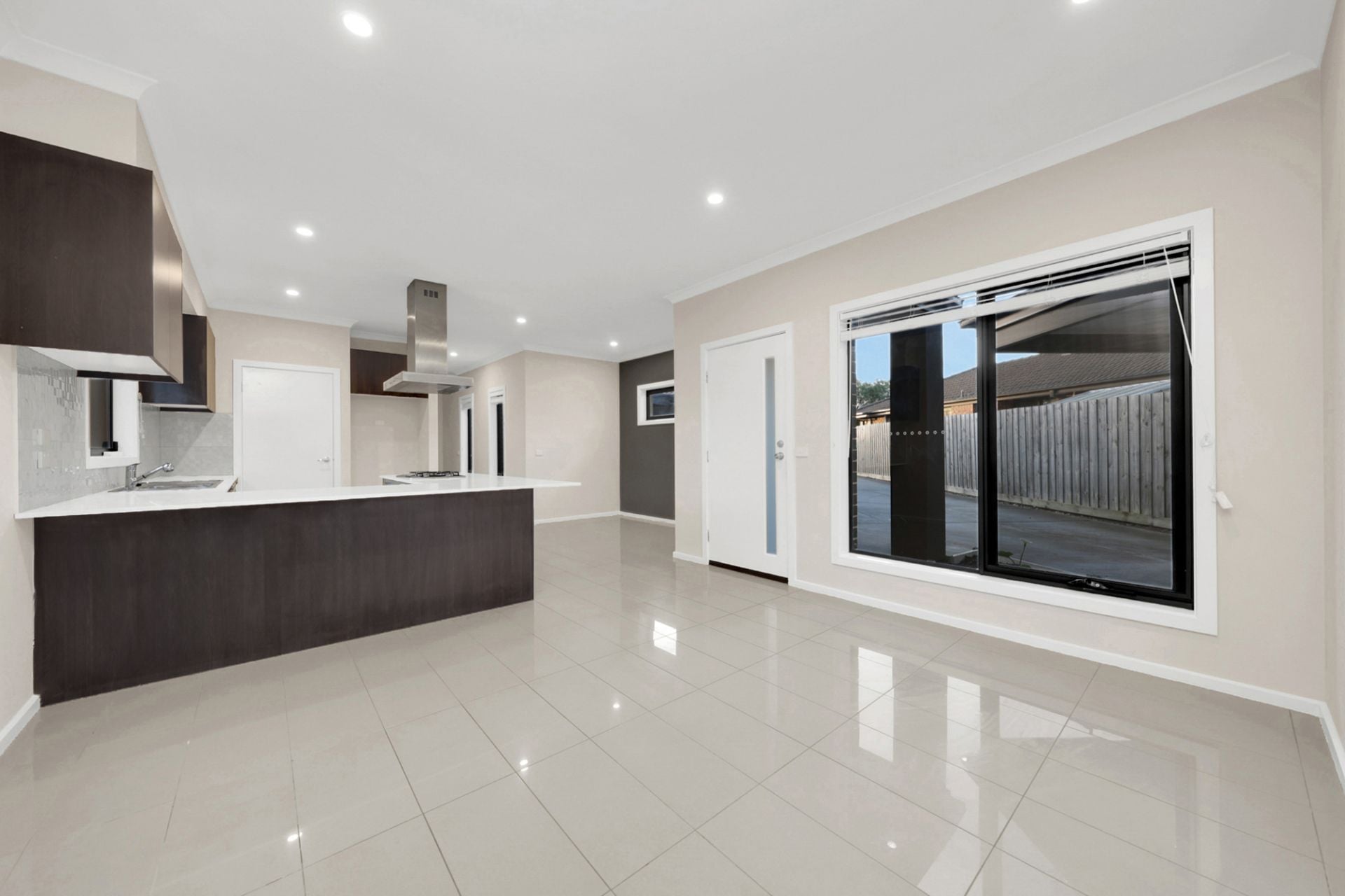 Contemporary Style, Low-Maintenance Appeal