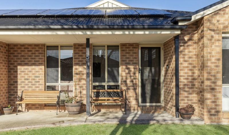 5 McLeod Court, Wallan