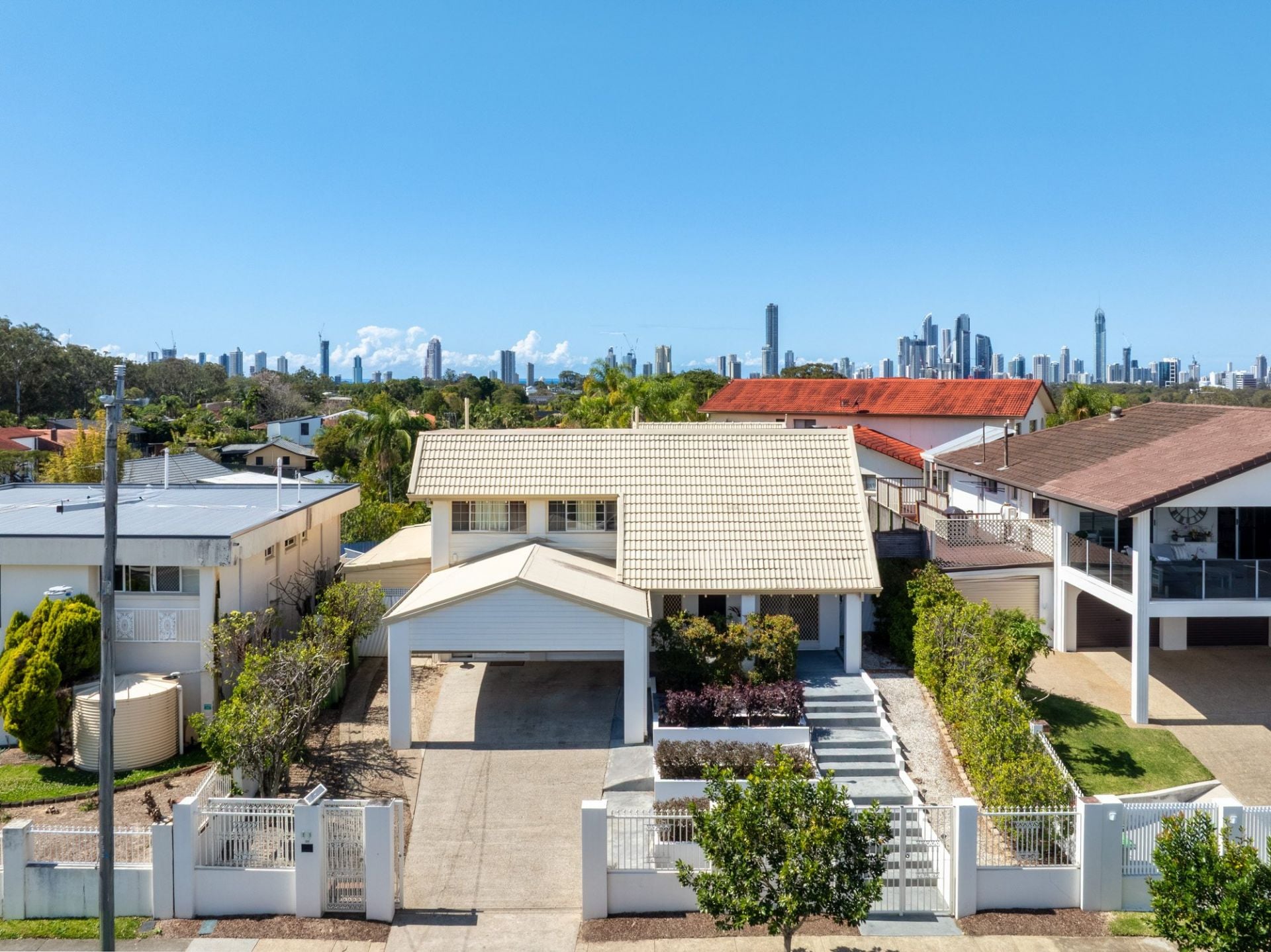 $ 1,240,000, Southport - Thumbnail 2