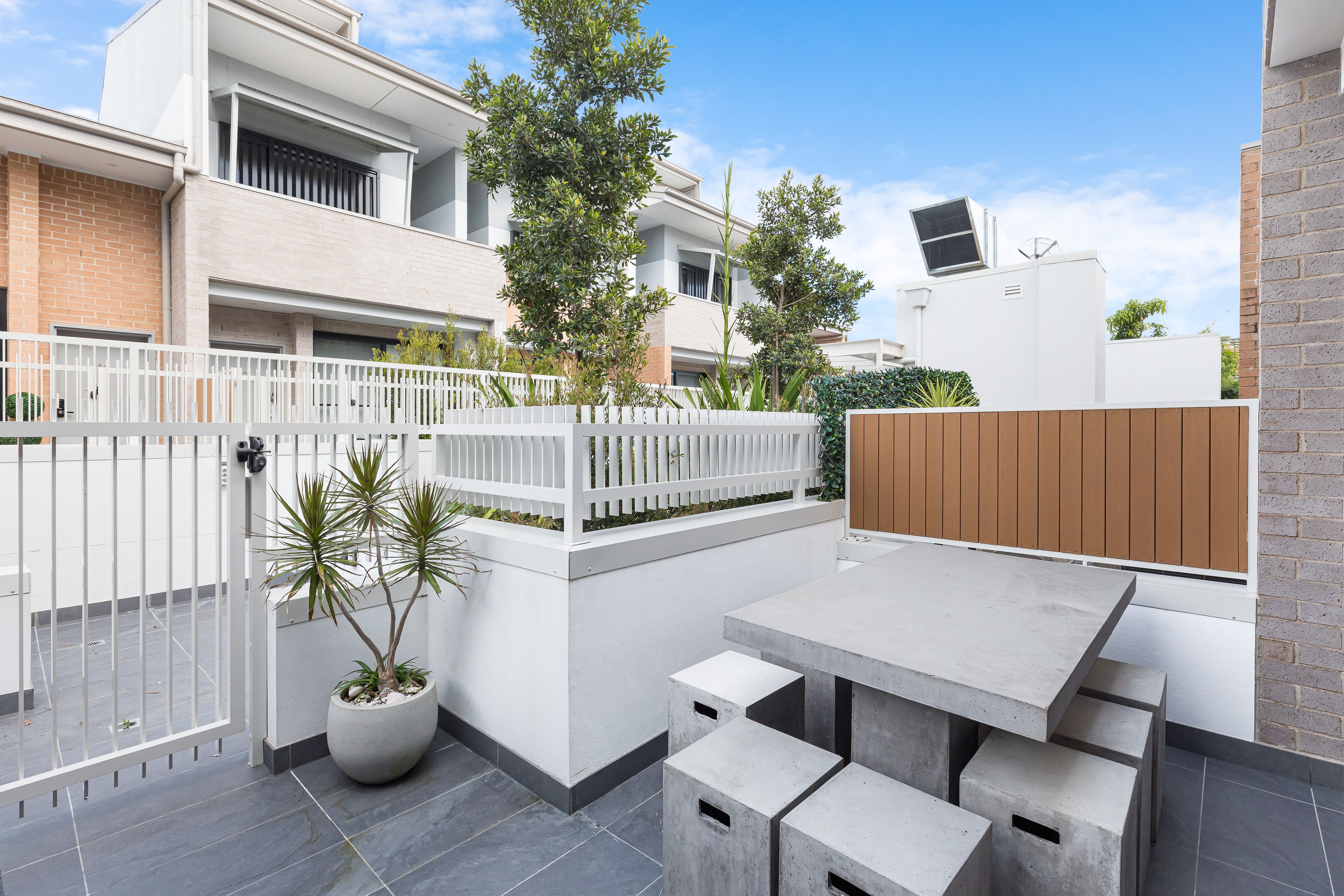 5/160 Kingsway WOOLOOWARE 2230