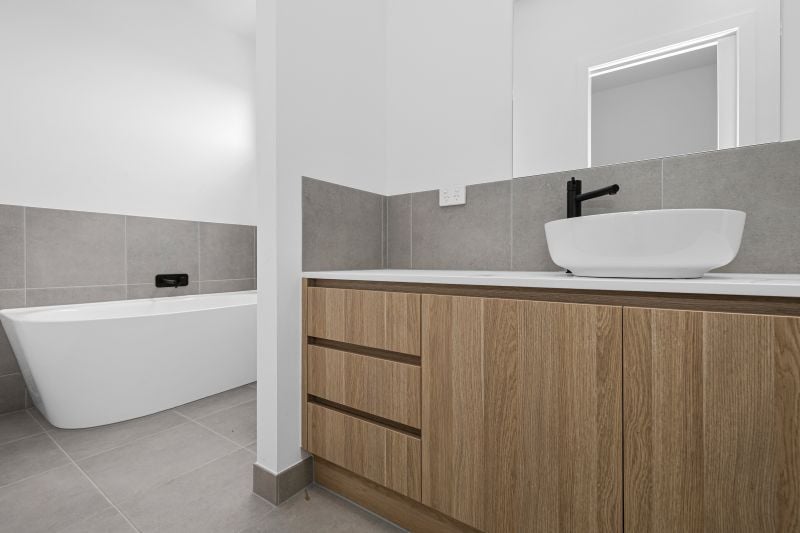 6B Lanai Avenue, Wollert