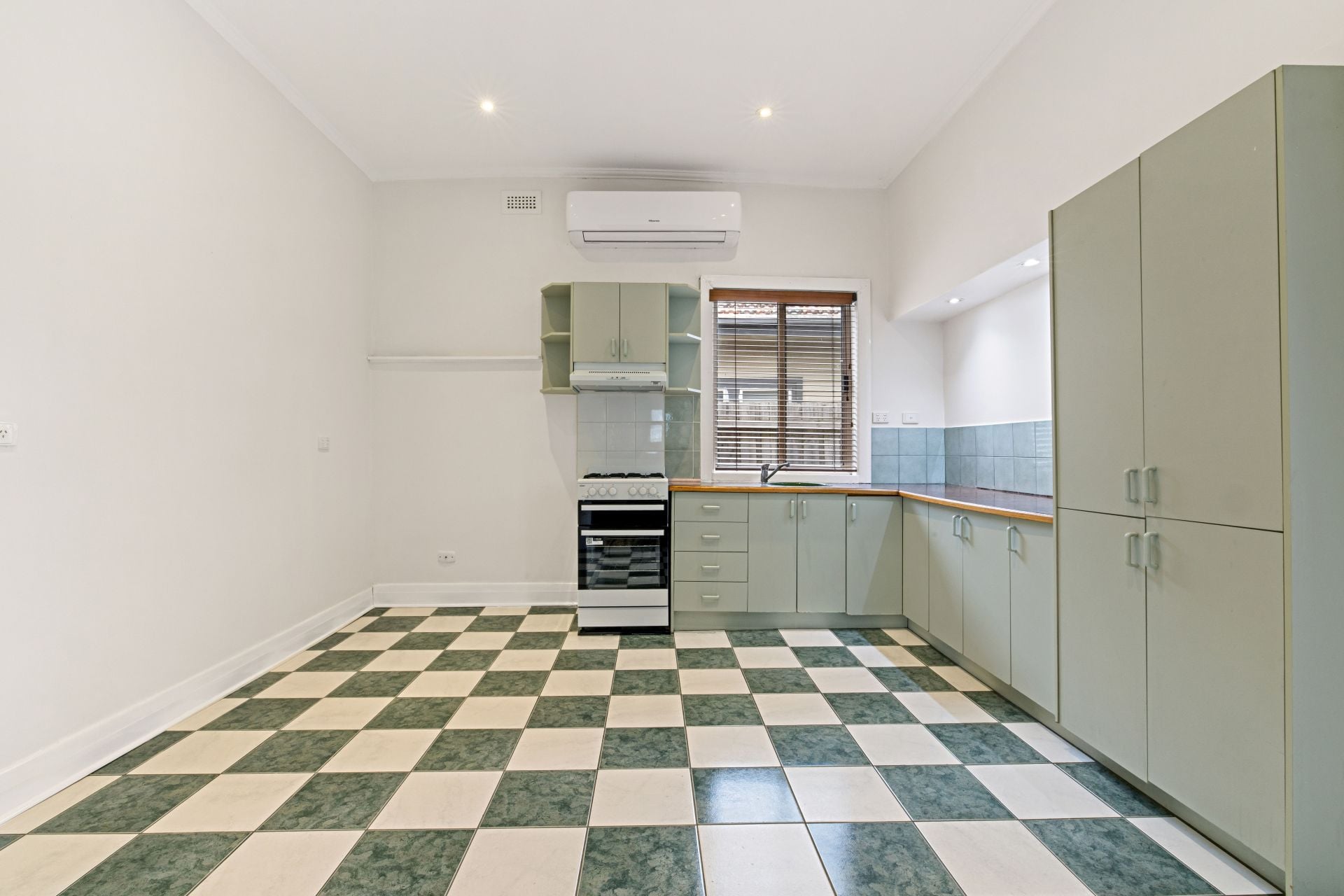 Immaculate refurbished family home close to schools.