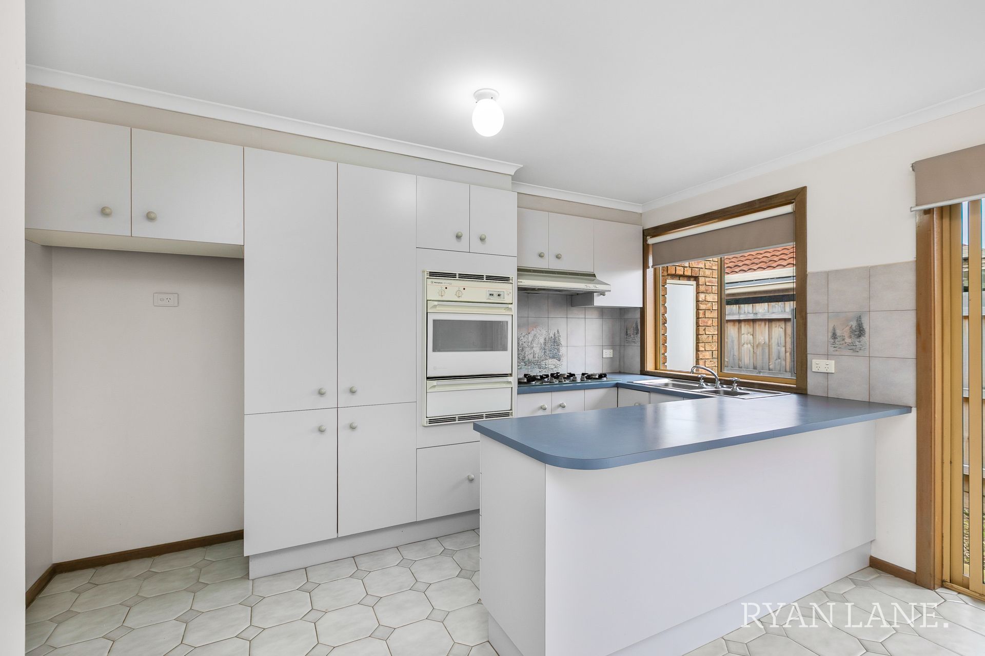 2/35 Taegtow Way Altona Meadows VIC, Altona Meadows - Thumbnail 7