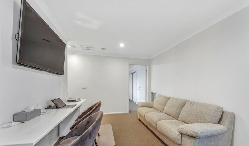 5 Cobungra Grove, Wollert