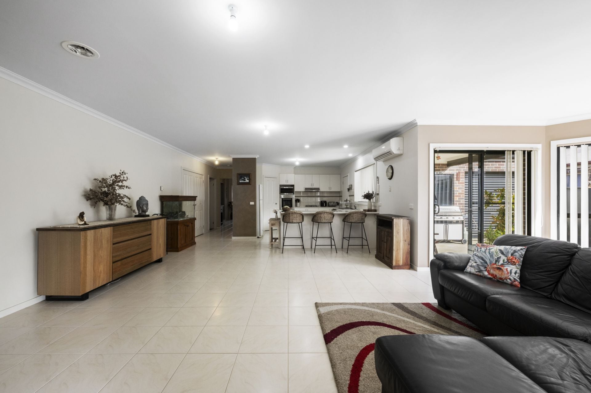 14 King George Way, Mitchell Park, Mitchell Park - Thumbnail 7