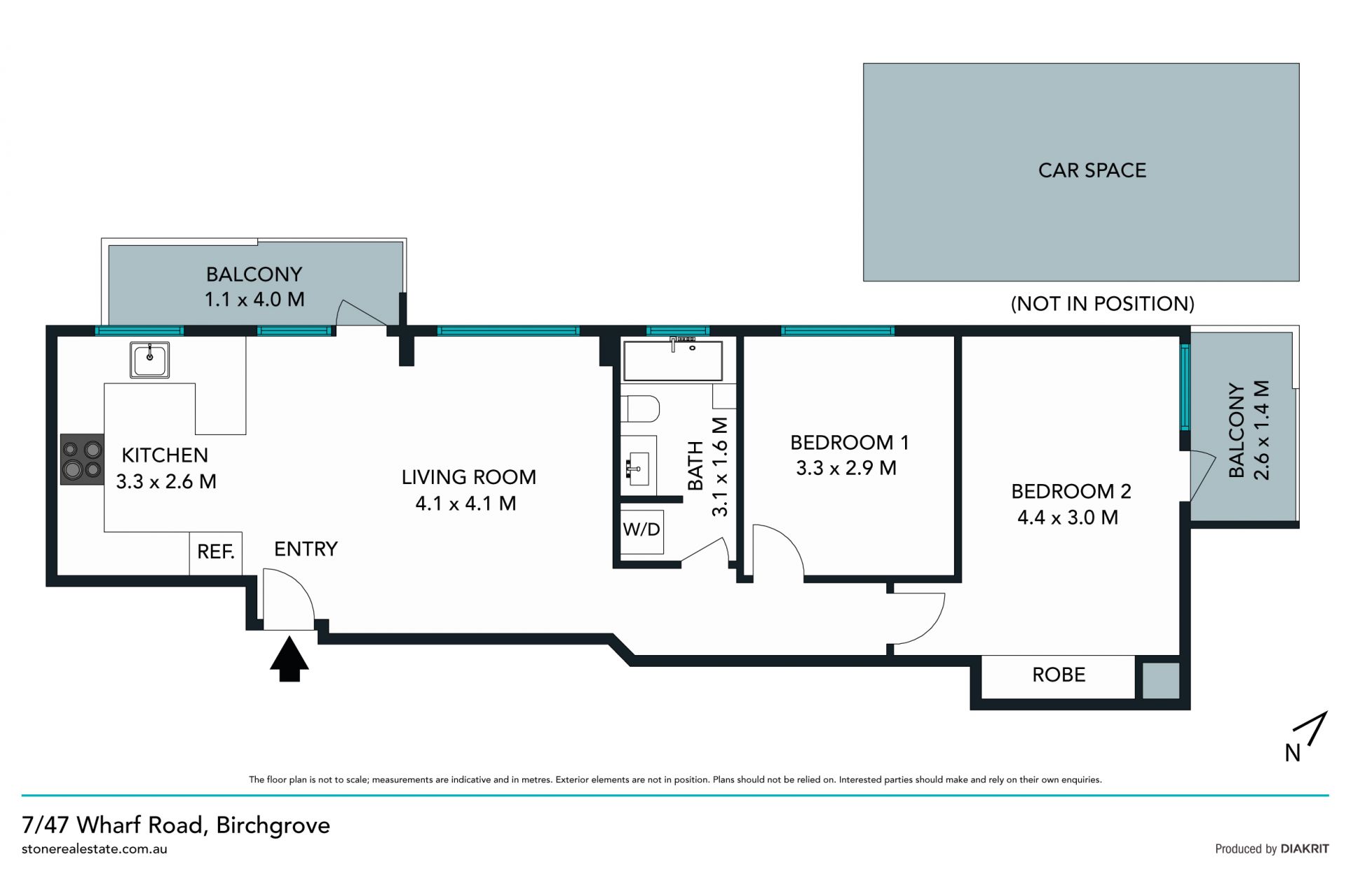 Top floor apartment with harbour views in waterfront block
