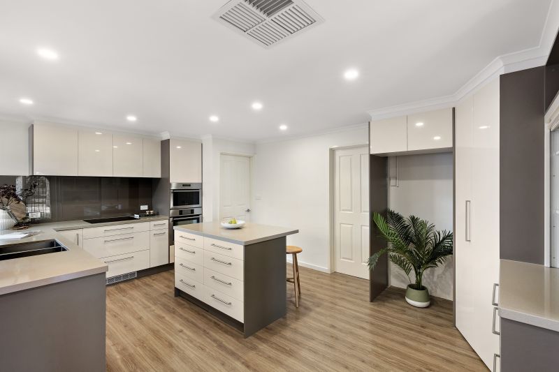 23 Hendersons Road, Epping