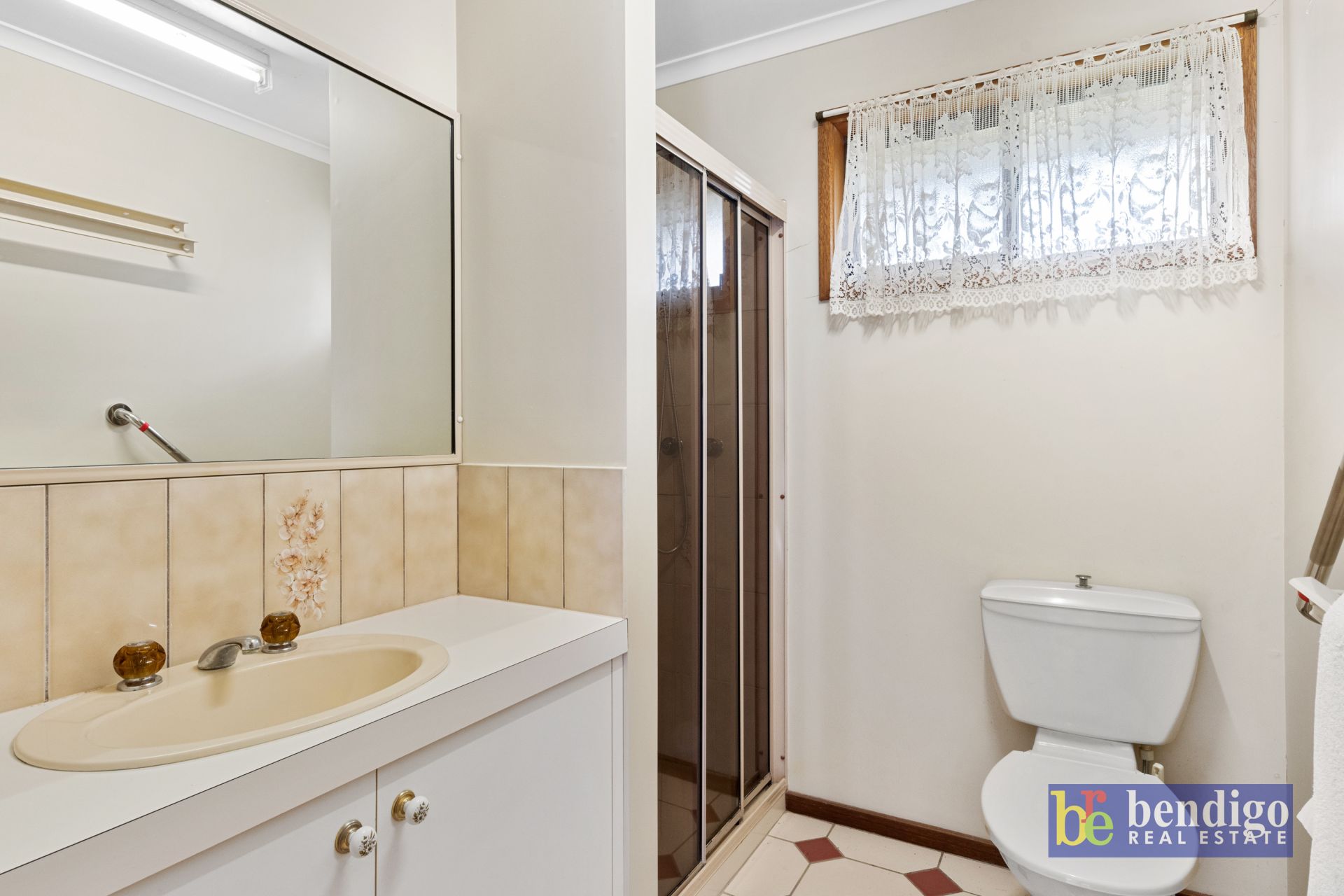 2 Melbury Court Epsom VIC, Epsom - Thumbnail 7