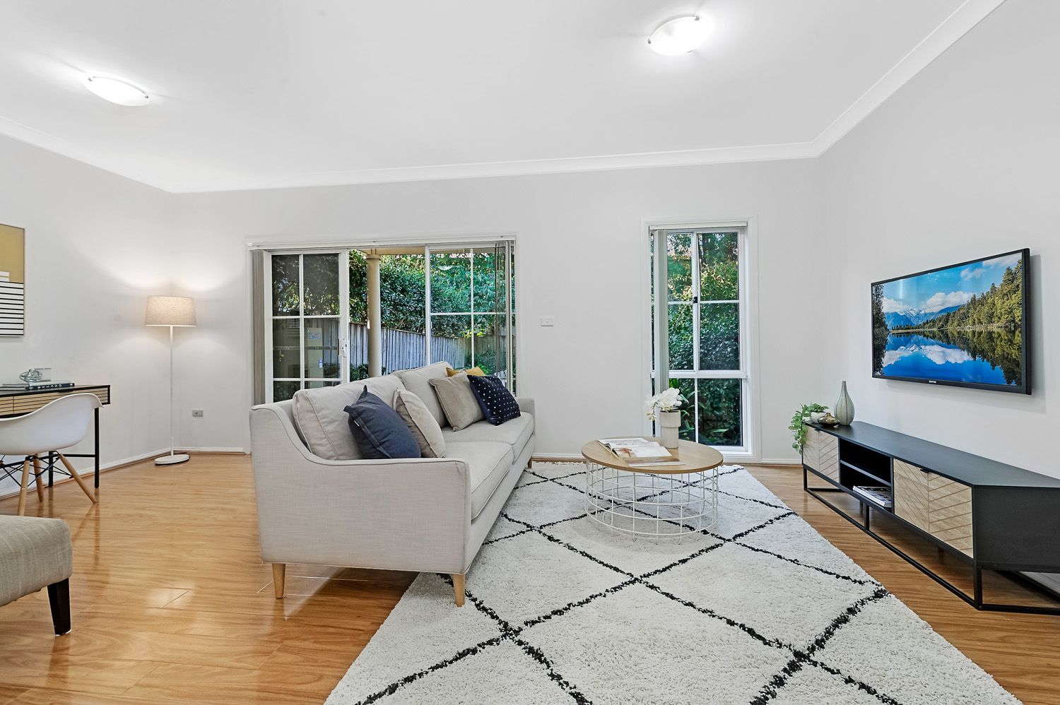 16 Livingstone Way, Thornleigh, Thornleigh - Thumbnail 5