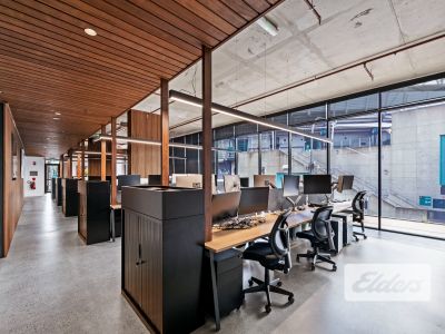 PREMIUM OFFICE SPACE IN EXCLUSIVE SILK ONE!