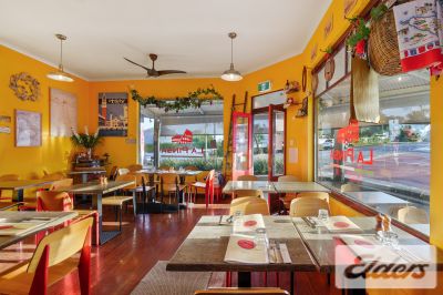 QUALITY OFFERING IN PADDINGTON'S RETAIL PRECINCT!