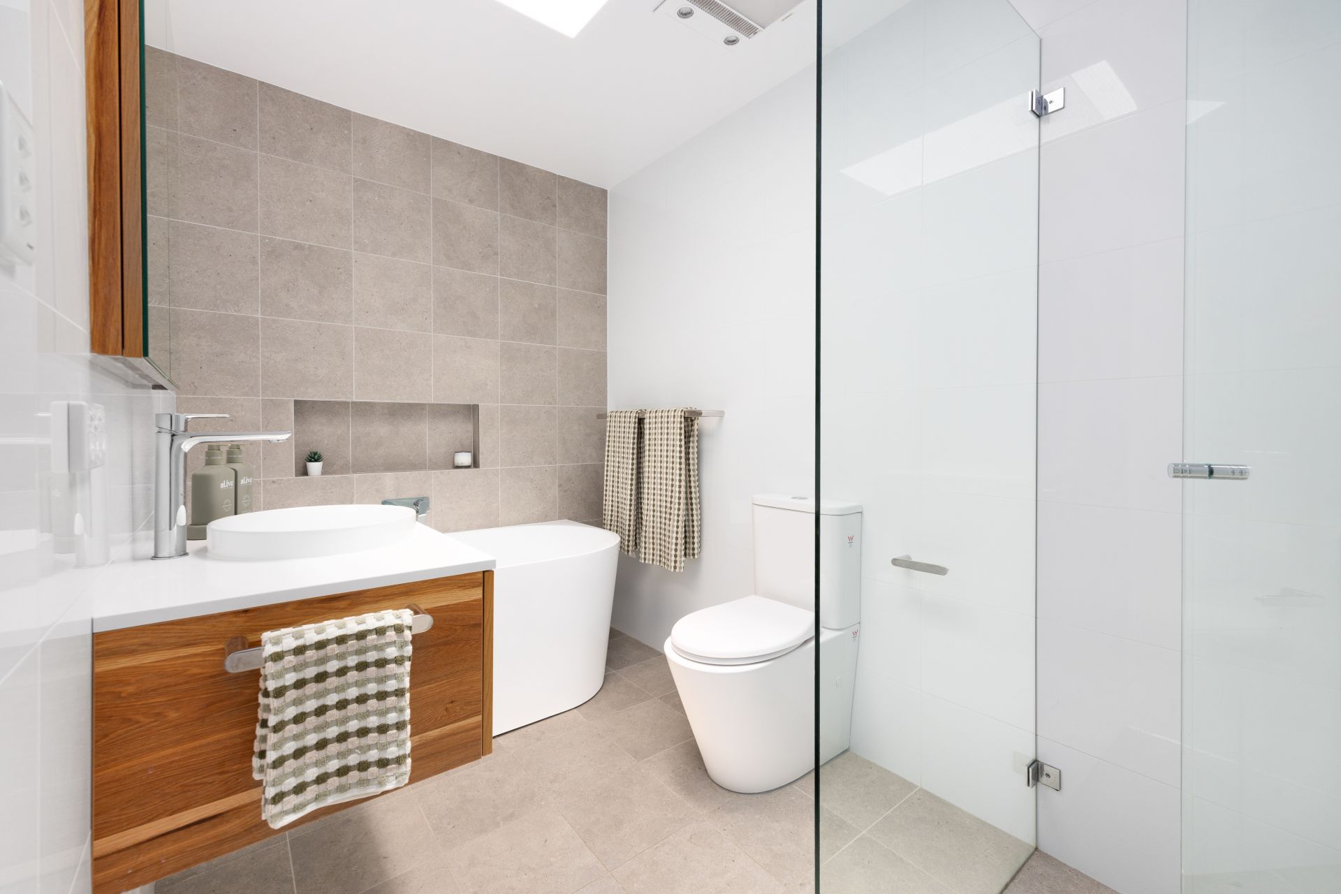 4/9-11 Kumbardang Avenue, Miranda, Miranda - Thumbnail 8