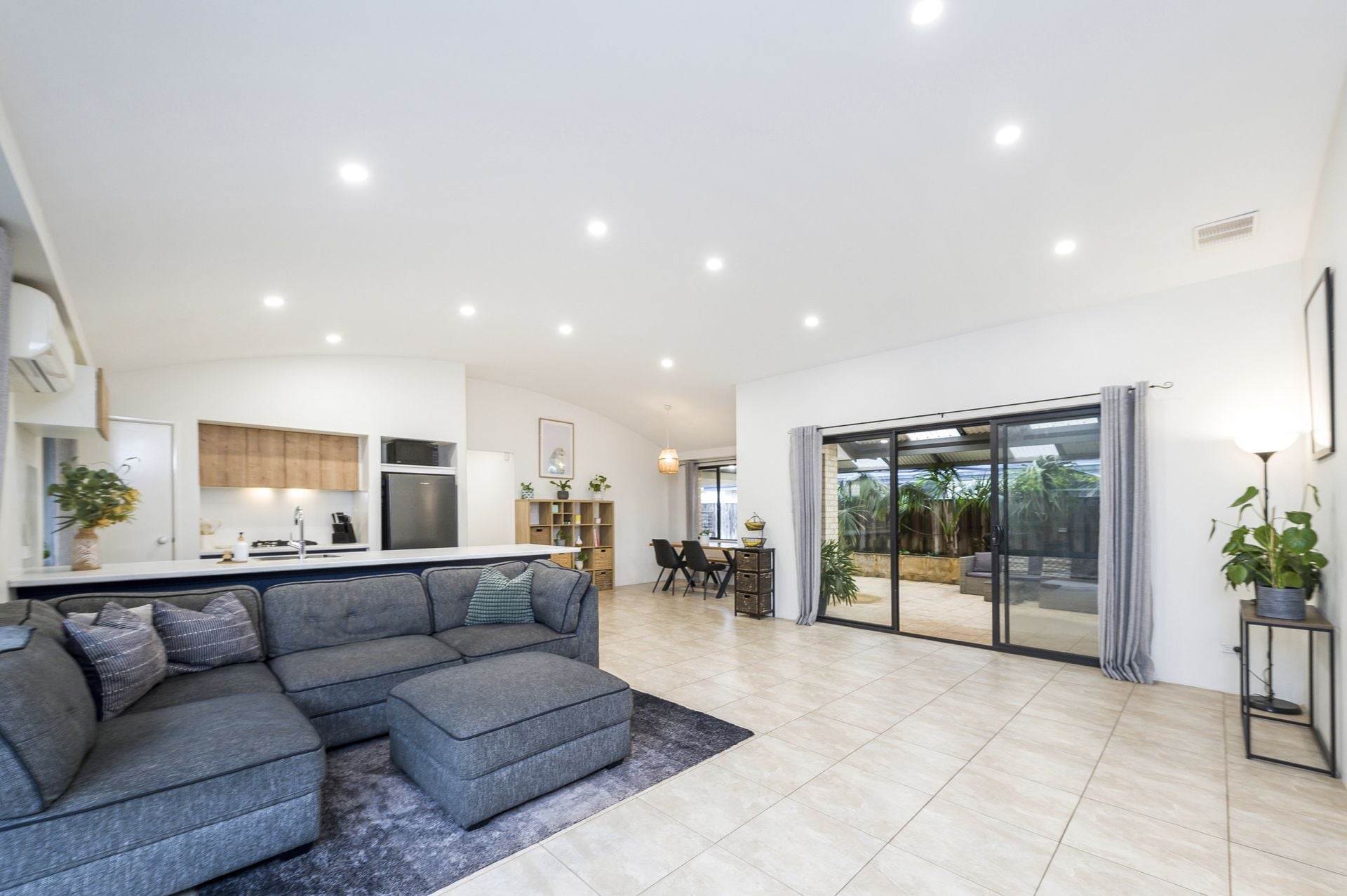7 Galatea Pass Ellenbrook WA, Ellenbrook - Thumbnail 2