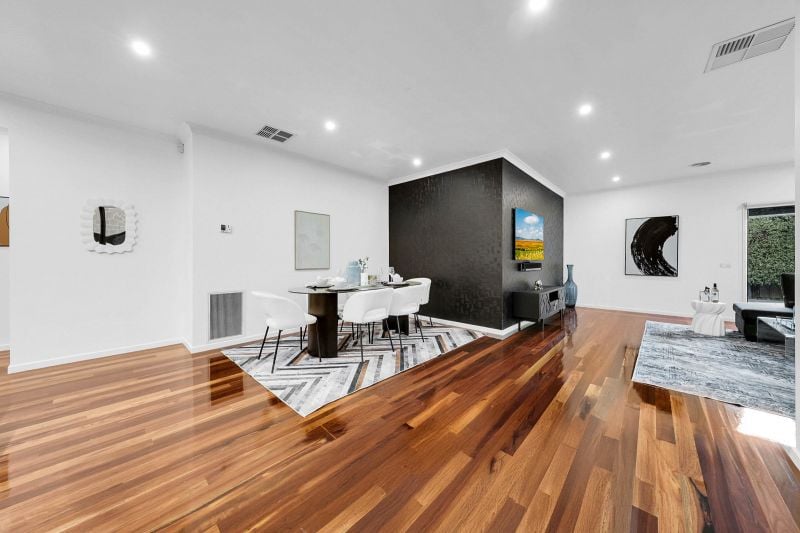 19 Stonebridge Rise, Epping