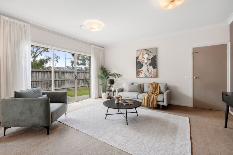12 Shine Walk, Epping