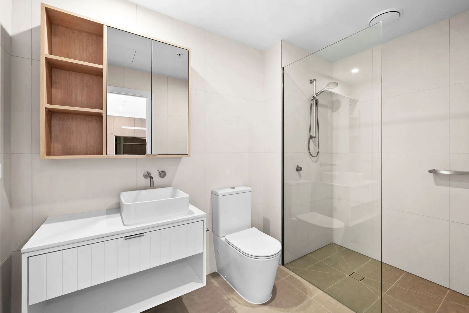 102/44 Ryrie Street, Geelong - Thumbnail 5