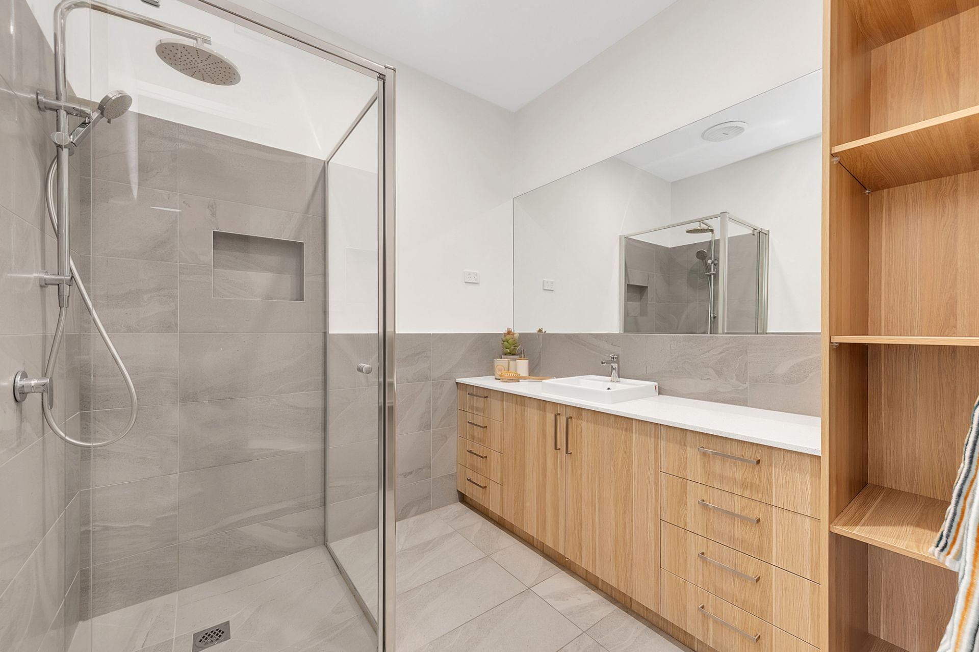 A Benchmark In Contemporary Living