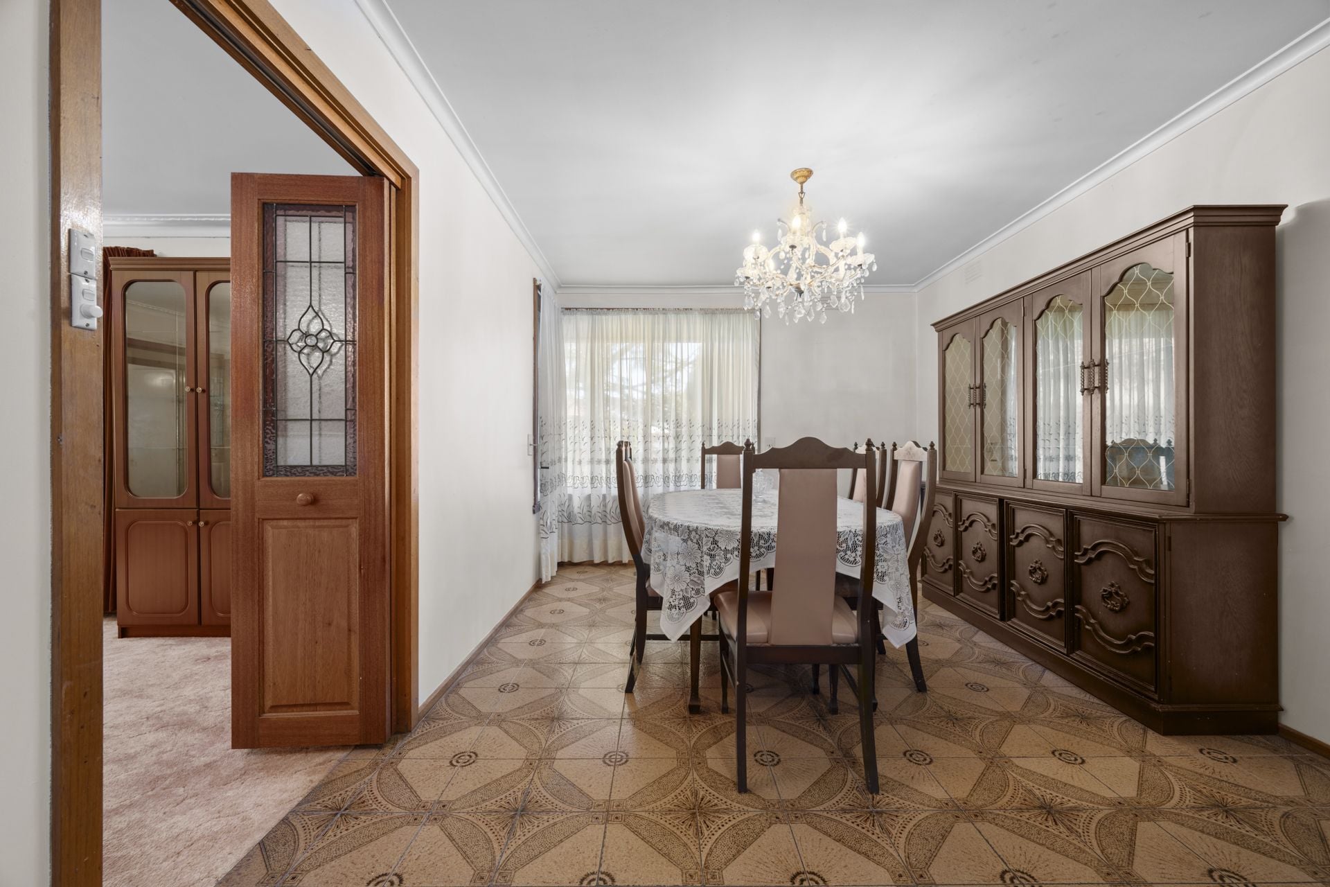 An Original Beauty For The Family With Vision
