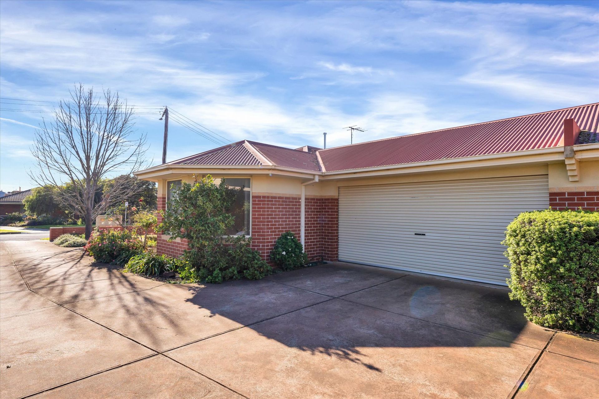 1/7 Simpson  Street, Bacchus Marsh, Bacchus Marsh - Thumbnail 3