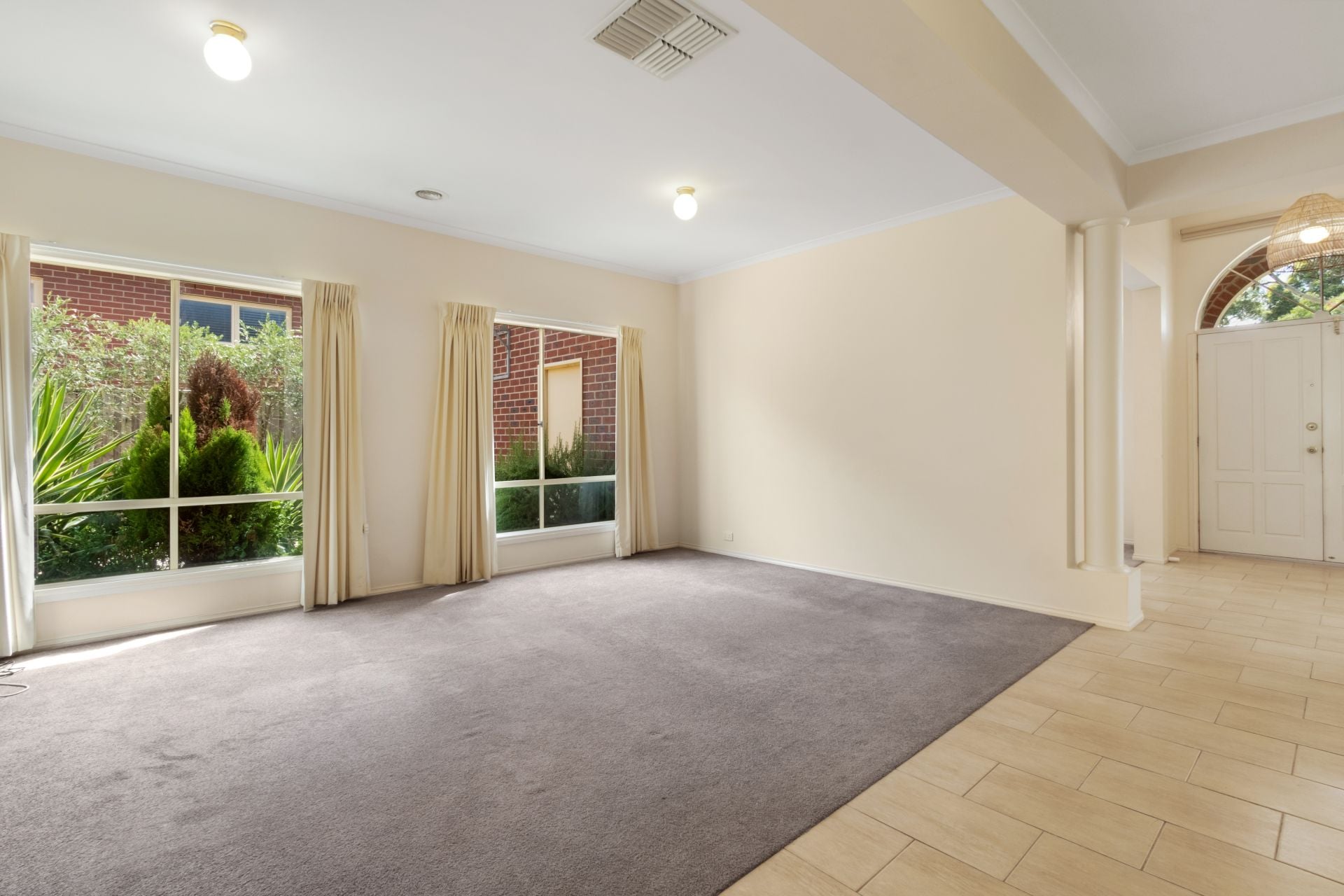 Peaceful Parkside Family Comfort