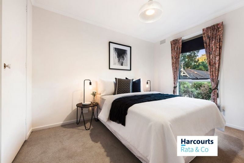 4/161 Main Road, Lower Plenty