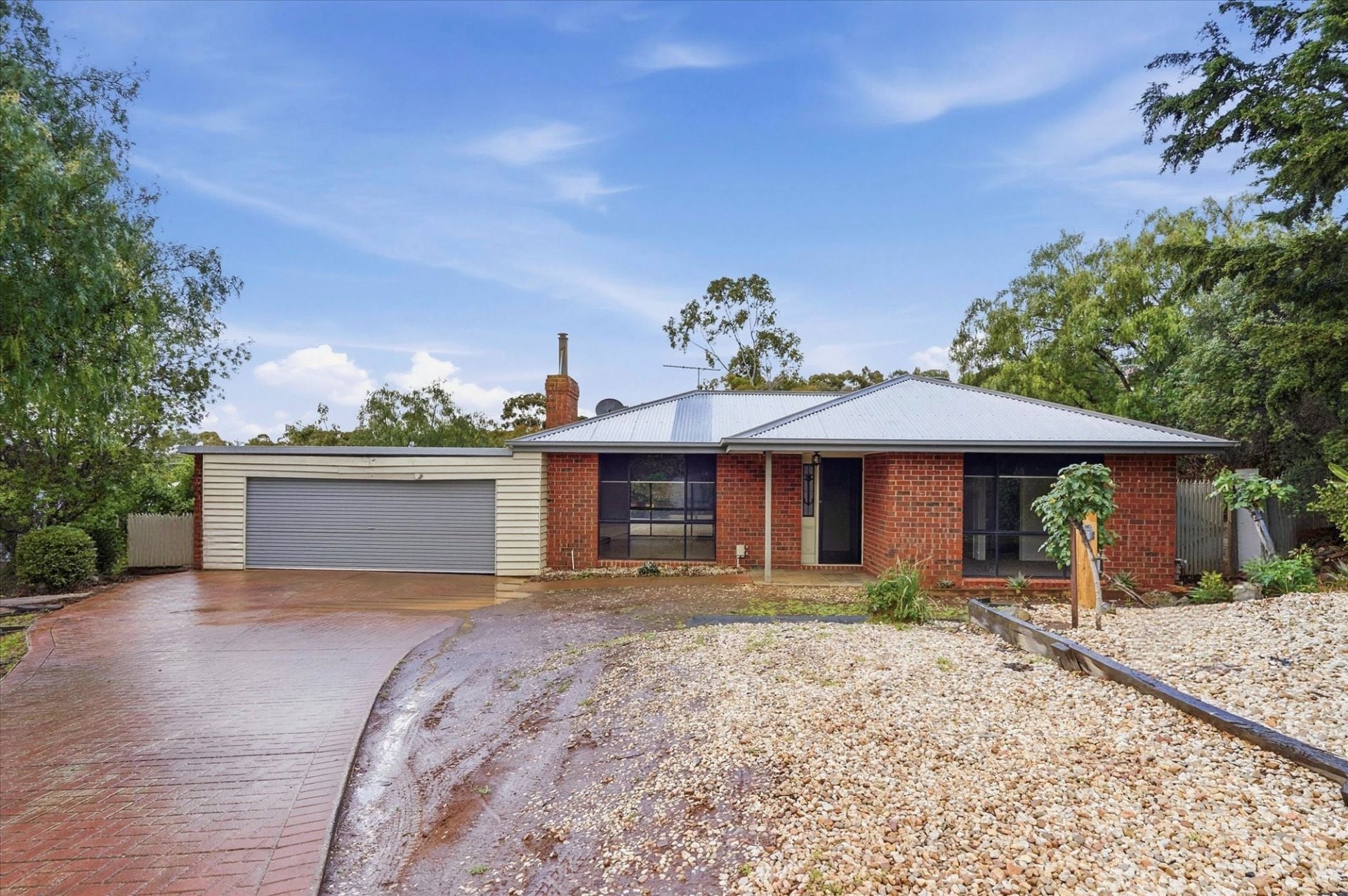 29 Riversdale  Crescent, Darley, Darley - Thumbnail 3