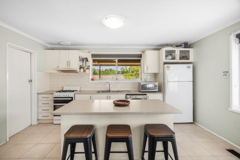 98 Monash Street, Lalor