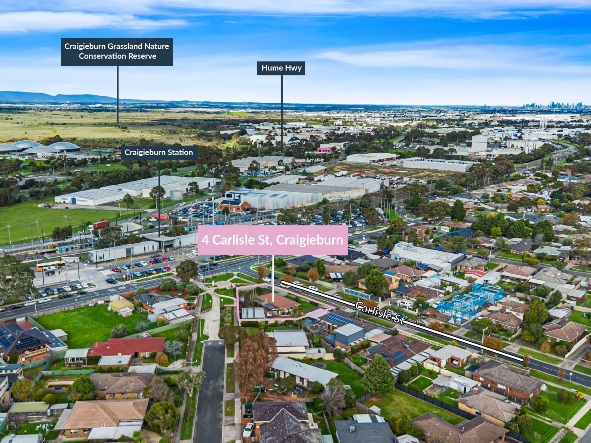 PRIME OPPORTUNITY OPPOSITE CRAIGIEBURN TRAIN STATION - 991m2  (approx) OF ENDLESS POTENTIAL