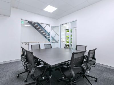 NEWLY REFURBISHED ALBION OFFICE