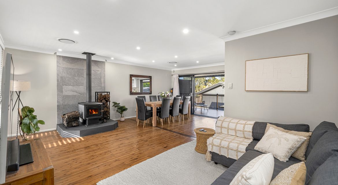 Riverstone 25 Oleander Crescent