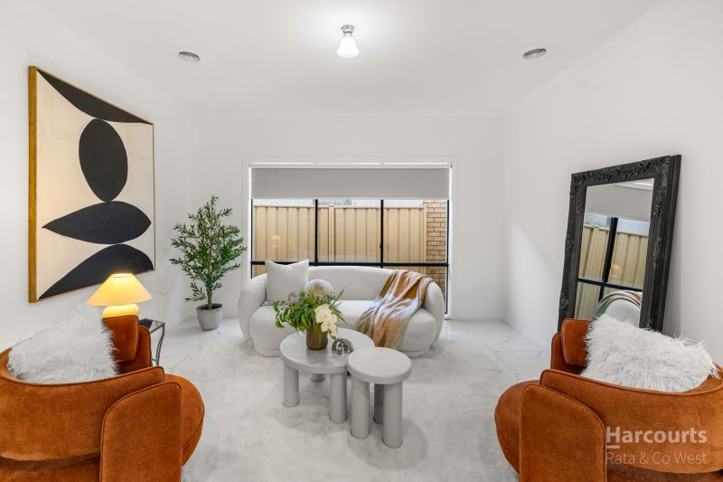 5 Kings Domain, Caroline Springs