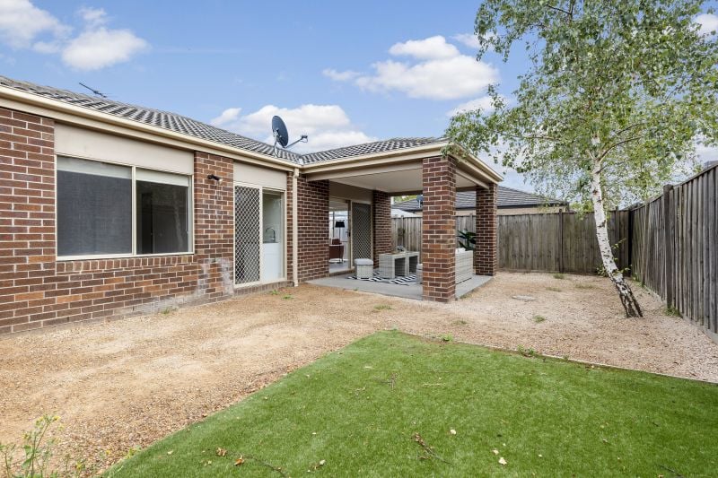 102 Brinkhill Drive, Mernda