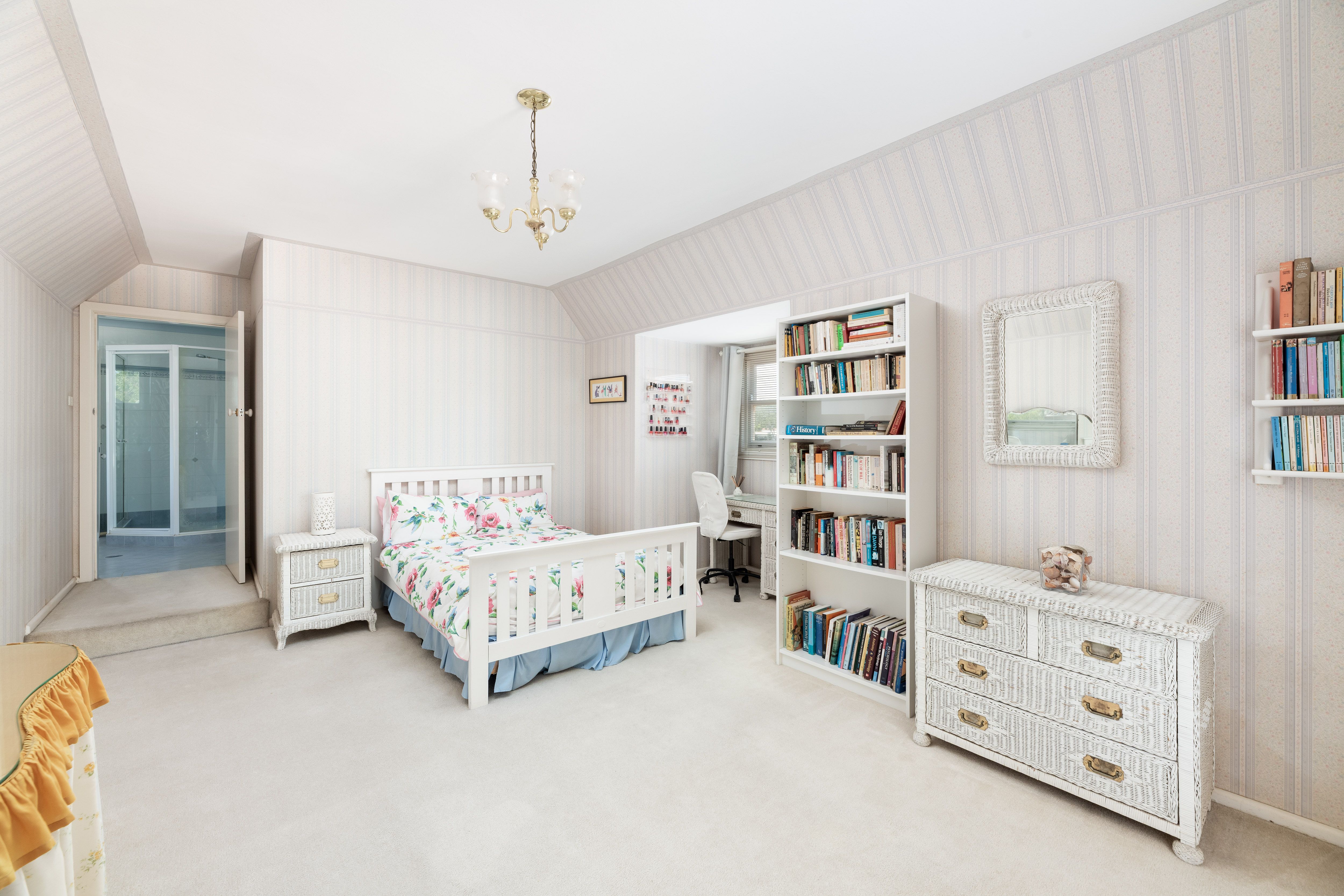 3 Buckinbah Place LILLI PILLI 2229