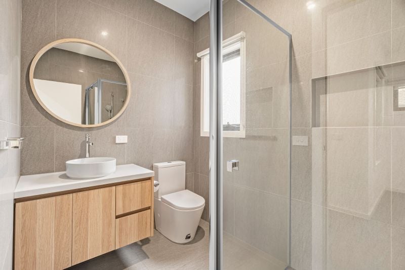 2/37 Tramoo Street, Lalor