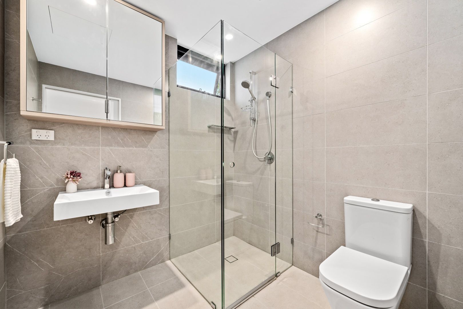 G03 24 26 Dumaresq Street, Gordon