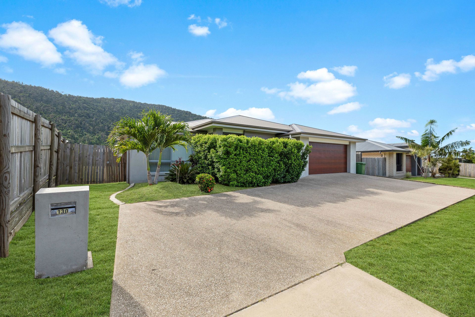 130 Jubilee Pocket Road JUBILEE POCKET QLD, Jubilee Pocket - Thumbnail 2