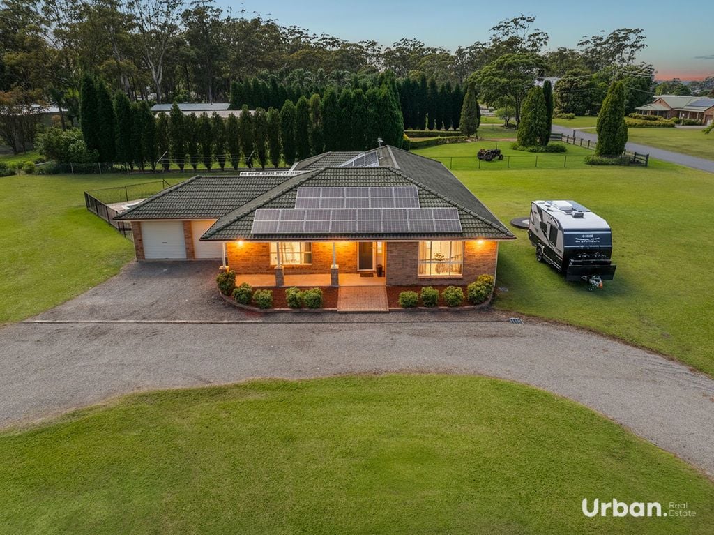 Medowie 15 Ford Avenue